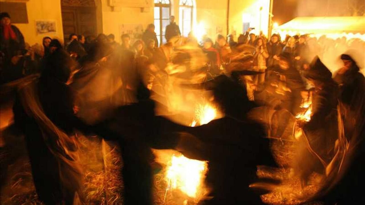 fuoco-sant-antonio-foto-Sardegna-Turismo